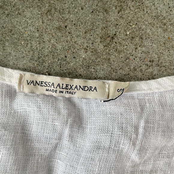 White Linen Beach Cover - Picture 3 of 3